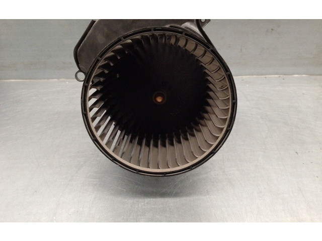 Вентилятор печки 272109977R, T586925 Dacia Jogger