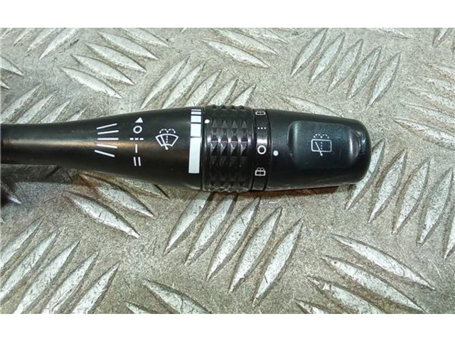 Переключатель дворников Mitsubishi Space Wagon