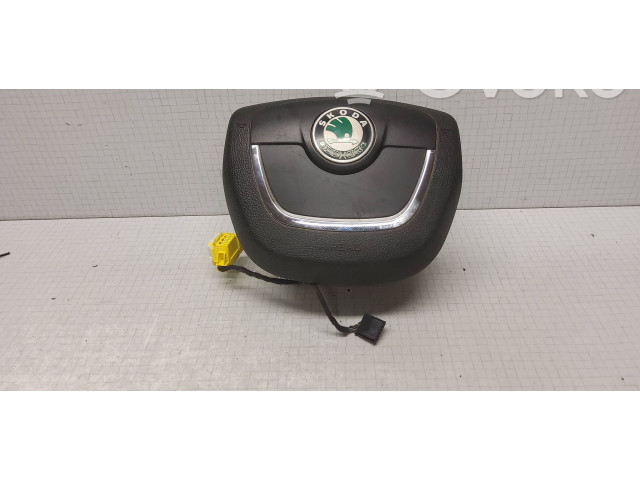 Подушка безопасности водителя 1Z0880201AK, 4F0972571B Skoda Octavia Mk2 (1Z)