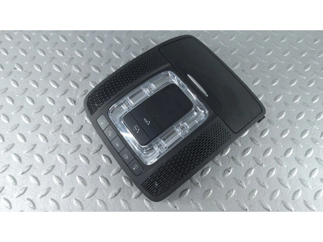 Фонарь освещения передних мест