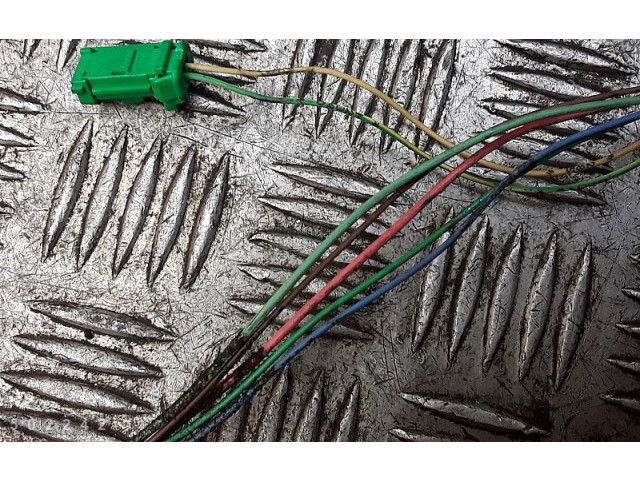 Зеркало электрическое        Citroen C4 I  2004 - 2010 года   