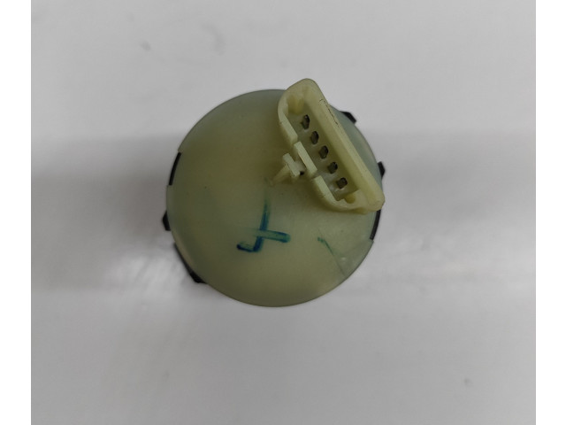 Блок предохранителей    15074680   Chevrolet TrailBlazer