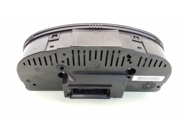 Přístrojová deska Volkswagen Caddy 2005 2K0920844A