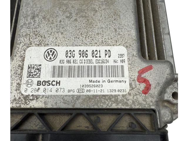 Řídící jednotka 03G906021PD, 03G906021CG Volkswagen Caddy 2008