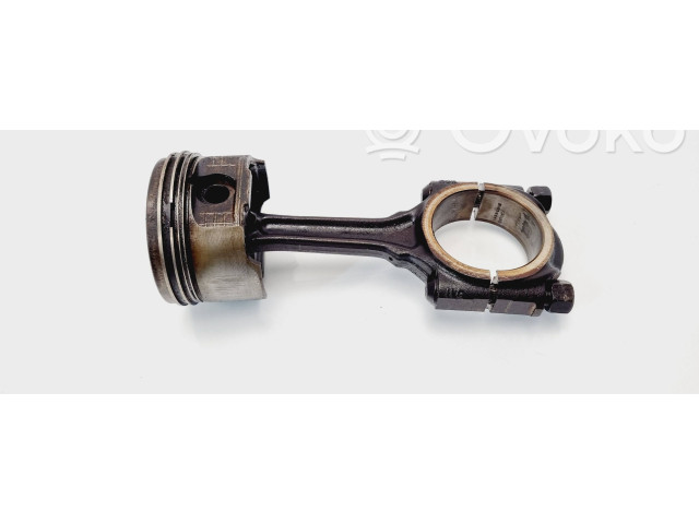 Поршень с шатуном Citroen C3