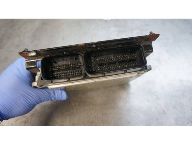 Řídící jednotka 03L906018HL Seat Alhambra (Mk2) 2014