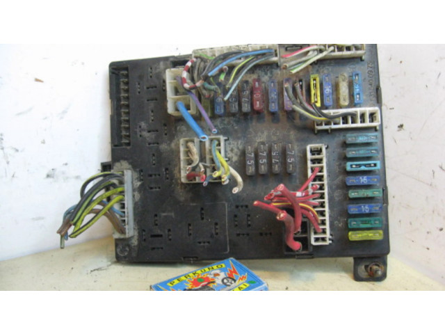 Pojistková skříňka 6316400973 Mercedes-Benz 100 W631 1994