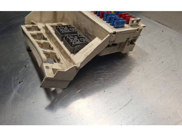 Блок предохранителей  3515170, 6849814   Volvo S70  V70  V70 XC    