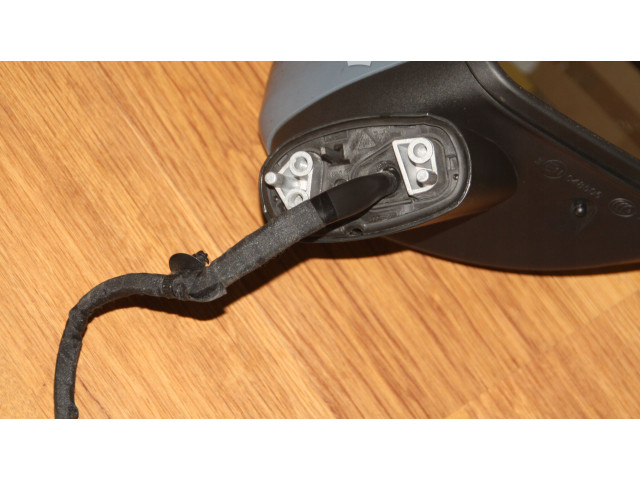 Зеркало электрическое Volvo XC40 - года