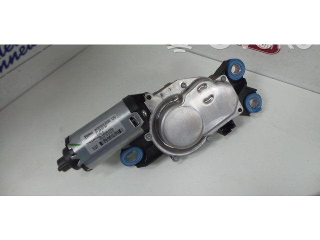 Моторчик заднего дворника 31290787    Volvo V70