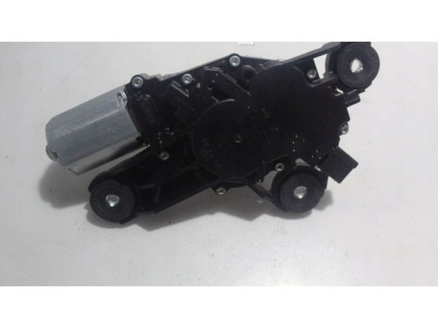 Моторчик заднего дворника 0390201875    Ford Focus