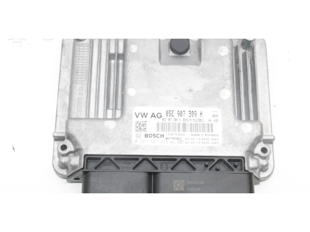 Блок управления двигателя 05E907309H, 0261S21433   Audi A1