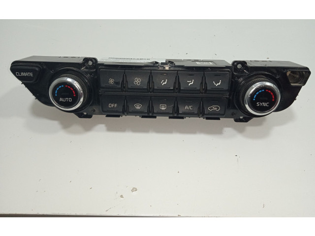 Блок управления климат-контролем    KIA Sportage