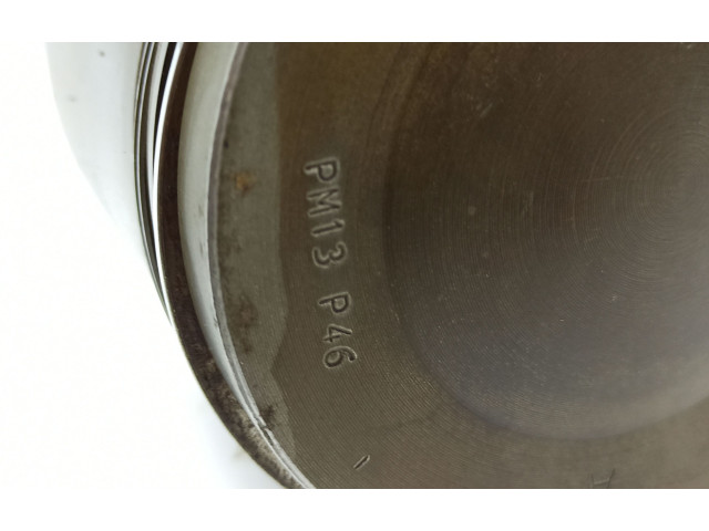 Поршень с шатуном EAC1868, EBC1289 Jaguar XJS