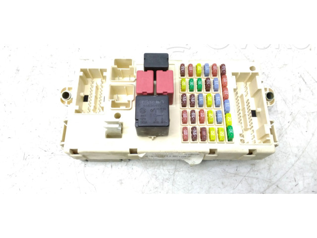 Блок предохранителей 60698377, 46558758   Alfa Romeo GT    