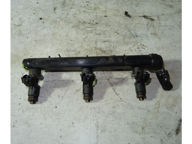 Топливная рампа 04C133313AG, 04C133313AG Skoda Fabia Mk3 (NJ)