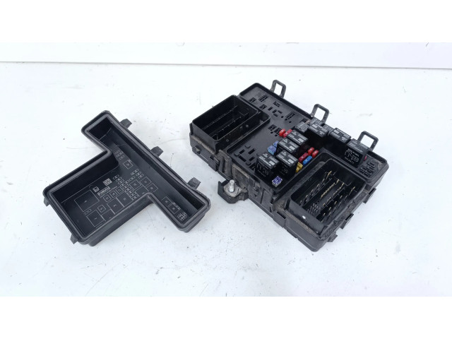 Блок предохранителей DG9T14A067AF Ford Fusion II