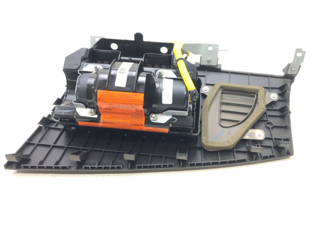 Подушка безопасности пассажира    Nissan Tiida C11