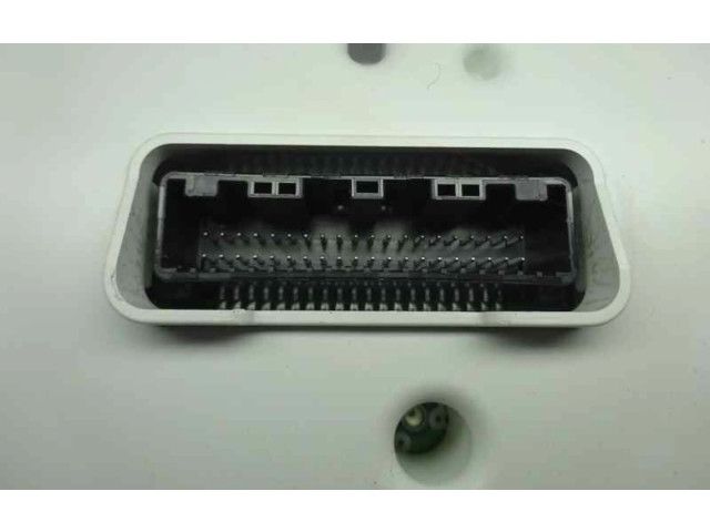 Přístrojová deska Lexus CT 200H 2012 83800-76041