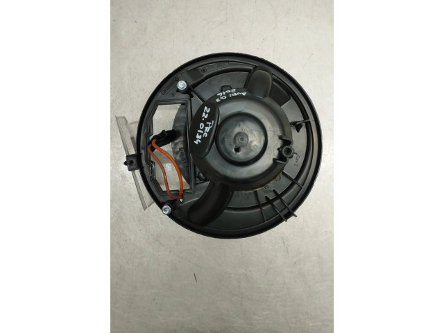 Вентилятор печки 1K1820015L, N998923D Audi Q3 8U