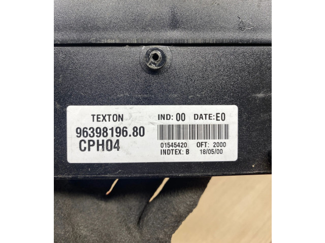 Блок управления 9639819680, 01545420   Peugeot Expert