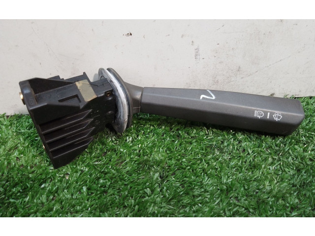 Ручка стеклоочистителей Volvo S70  V70  V70 XC  1997 - 2000 года 01837121, 01837121      