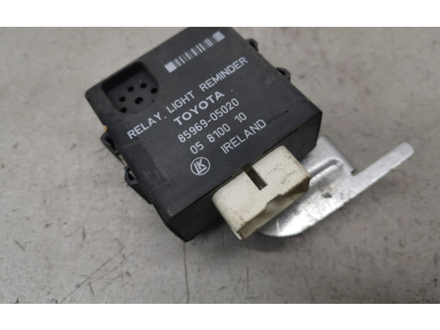 Řídící jednotka 8596905020, 05810010   Toyota Carina T190 1994