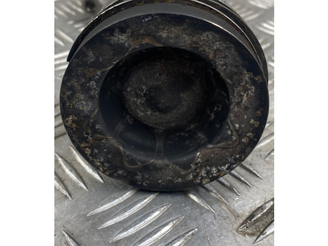  Поршень с шатуном CRLB 02604LA  Audi A3 S3 8V  