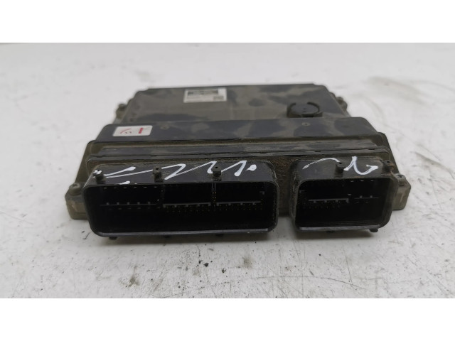 Блок управления двигателя 8966153741   Lexus IS 220D-250-350