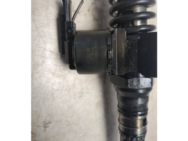 Форсунка 0414720404 Audi A3 S3 A3 Sportback 8P CAYC