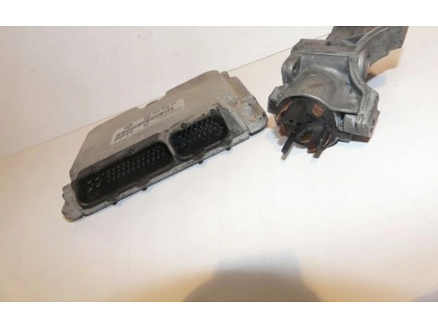 Комплект блоков управления    Skoda Octavia Mk1 (1U)