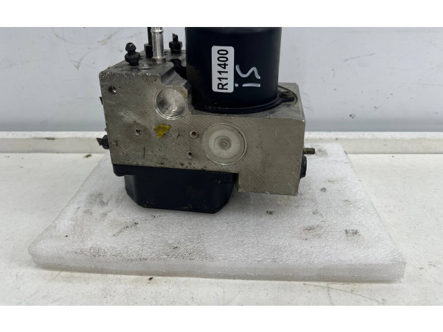 Блок АБС 44540-53010 Lexus IS 200-300 1999 - 2005 года