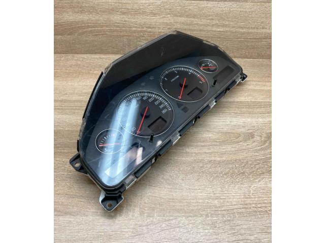 Панель приборов 30682277   Volvo V70       