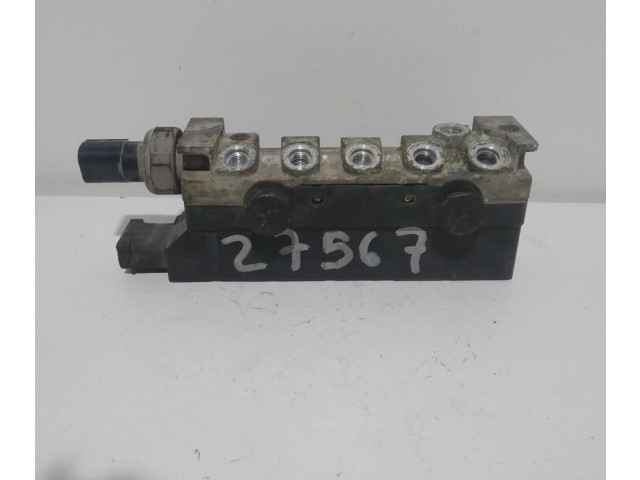 Řídící jednotka A2203200258 Mercedes-Benz S W220