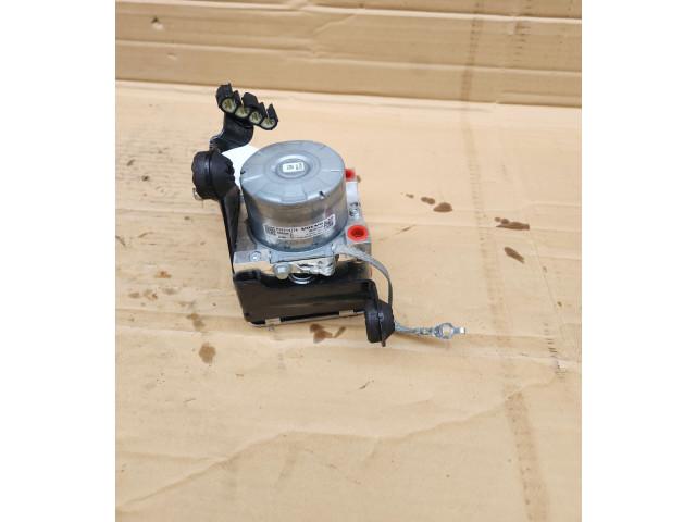 Jednotka ABS 32214804, P32214774 Volvo V60 2019