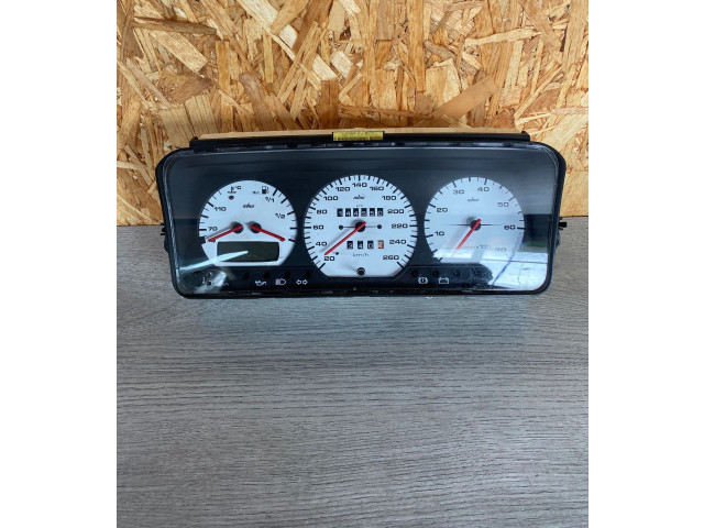 Панель приборов 5220029100   Volkswagen Corrado       