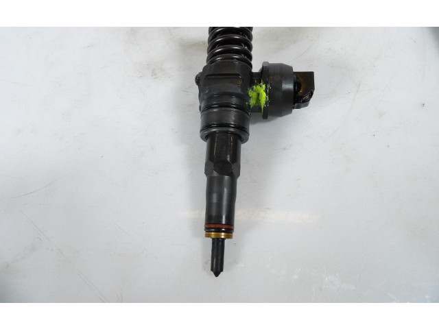 Форсунка 038130073AG, 038130073AG Skoda Fabia Mk2 (5J)