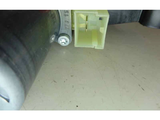 Передний двигатель механизма для подъема окон