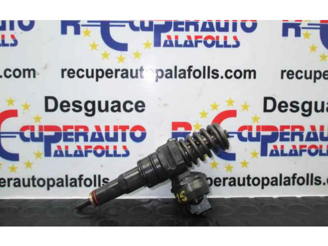 Форсунка 045130073T    Volkswagen Polo IV 9N3   