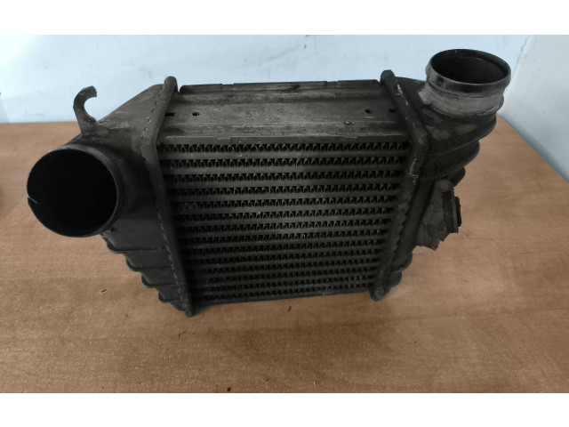 Интеркулер  862319R, 1J0145805   Audi A3 S3 8L 