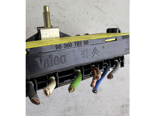 Pojistková skříňka 9636079380 Peugeot 307 CC 2007