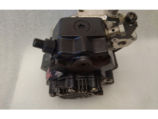 Vstřikovací čerpadlo 057130755K Audi A8 S8 D3 4E