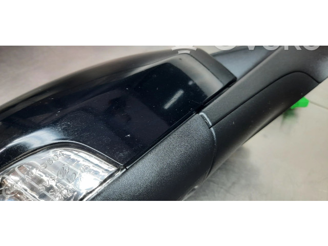 Зеркало электрическое Volvo V70 2005 - 2008 года