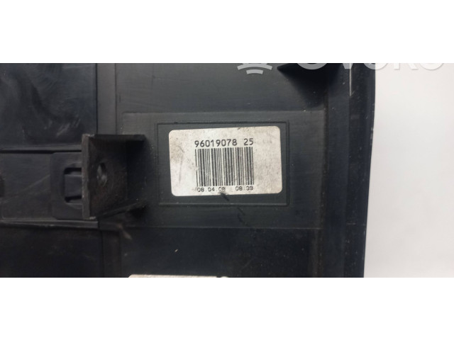 Панель приборов 1K0920874B, V0002000 Volkswagen Golf Plus