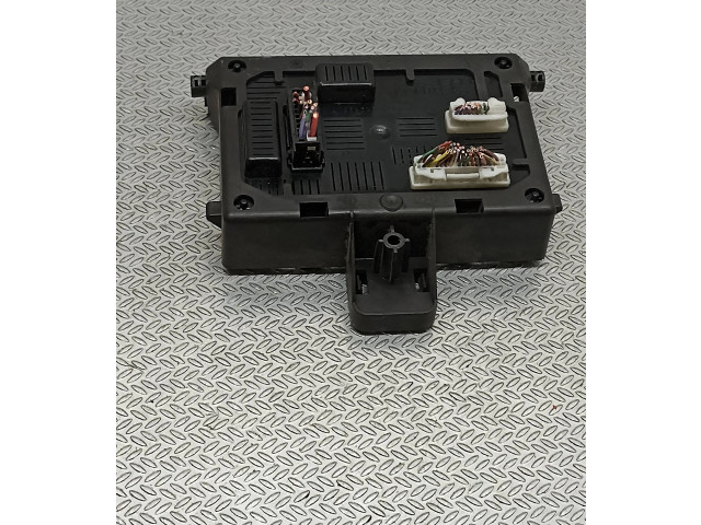 Блок комфорта 8200343734, 21676337 Renault Clio III