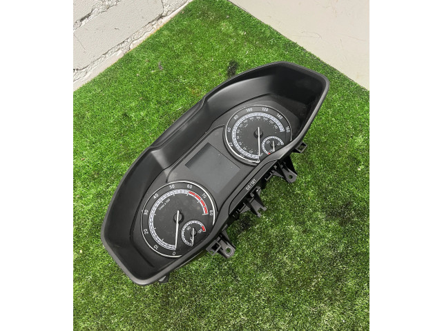 Панель приборов 565920940C, 565160 Skoda Karoq
