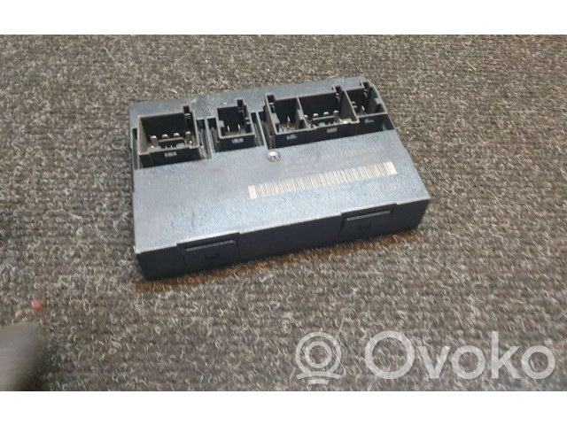 Zpětné zrcátko  Volkswagen Caddy 2006  1K0959433BL  