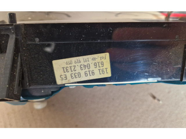 Панель приборов 191919033ES, 191919059 Volkswagen Golf II