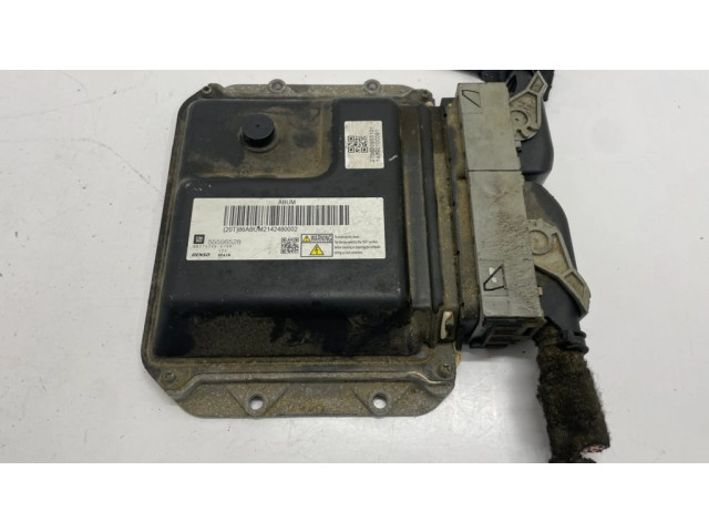Блок управления двигателя 55596528   Opel Meriva B