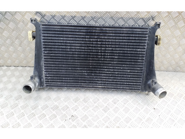 Интеркулер YDB1441418060001, YDB144141806 Volkswagen Golf VII
